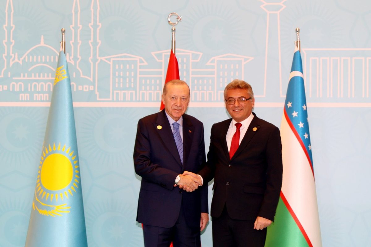 Erhürman: "Dünyayla bütünleşme ve çözüm arayışları birbirini güçlendiren süreçlerdir" — 1. fotoğraf