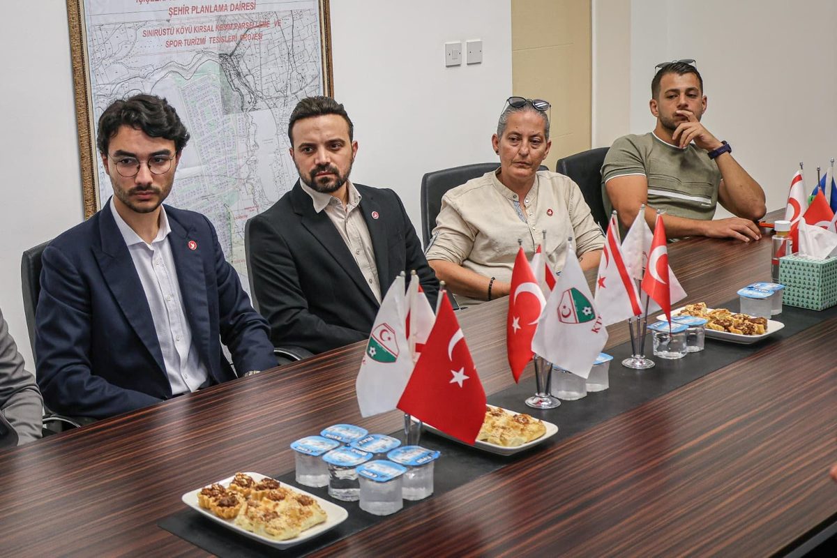 TDP'den KTFF ziyareti: Gençlik ve Spor Bakanlığı kurulmalı çağrısı — 1. fotoğraf