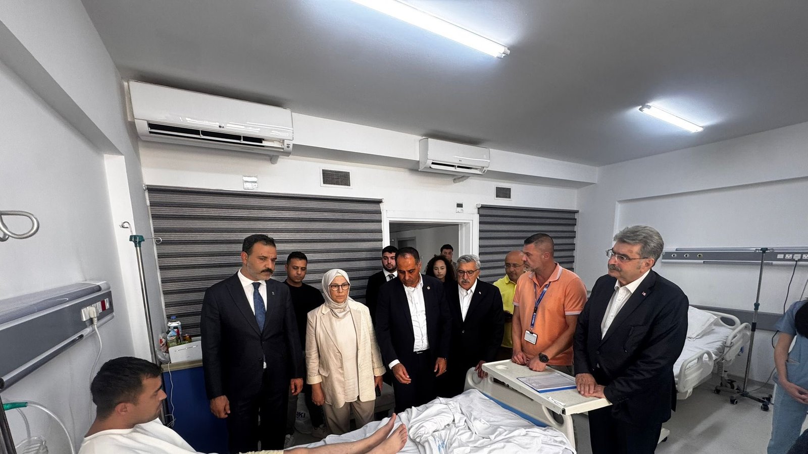 AK Parti Genel Başkan Yardımcısı Yayman, Girne'deki kazazedeleri ziyaret etti