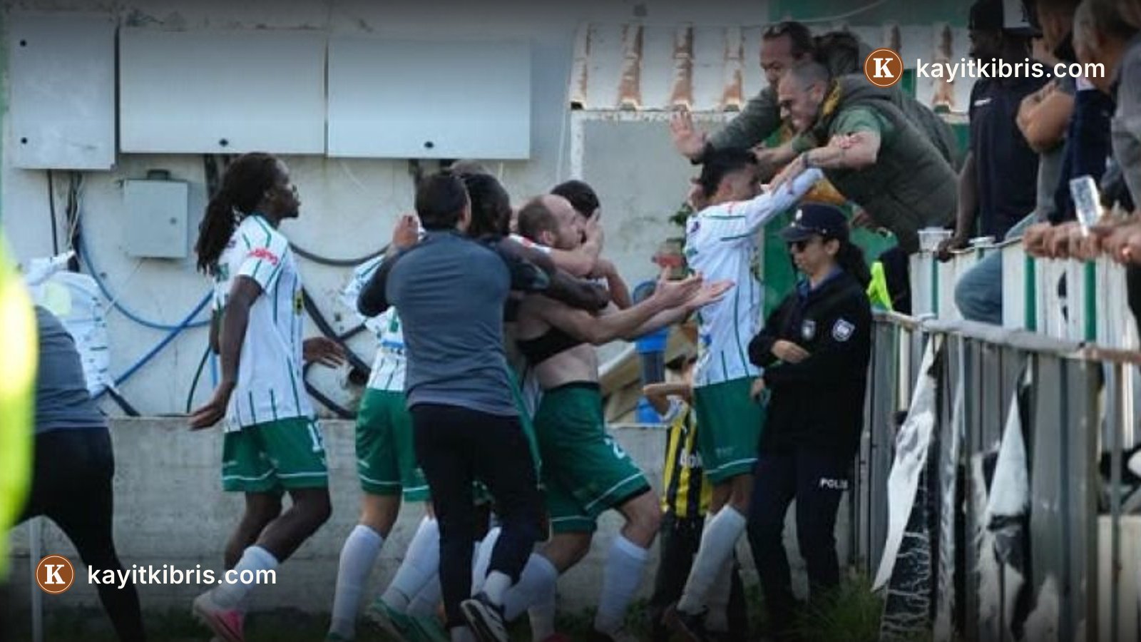 Alsancak Stadı'ndaki maç 2-3 sonuçlandı