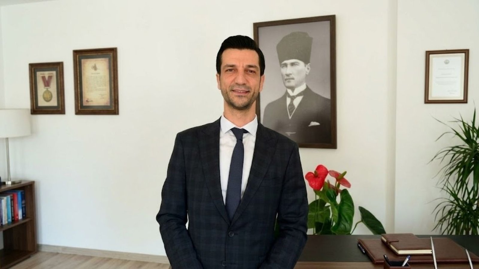 Büsküvütçü, seçim öncesi atamaları eleştirdi