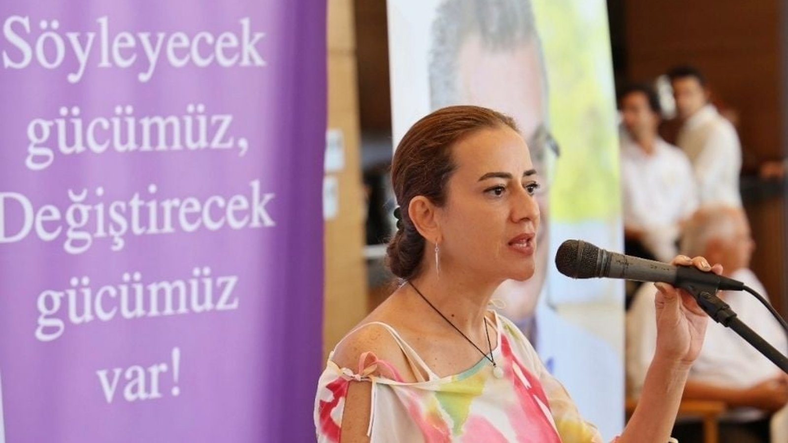Doğuş Derya: Şiddet kültürünün bedelini kadınlar ve çocuklar ödüyor