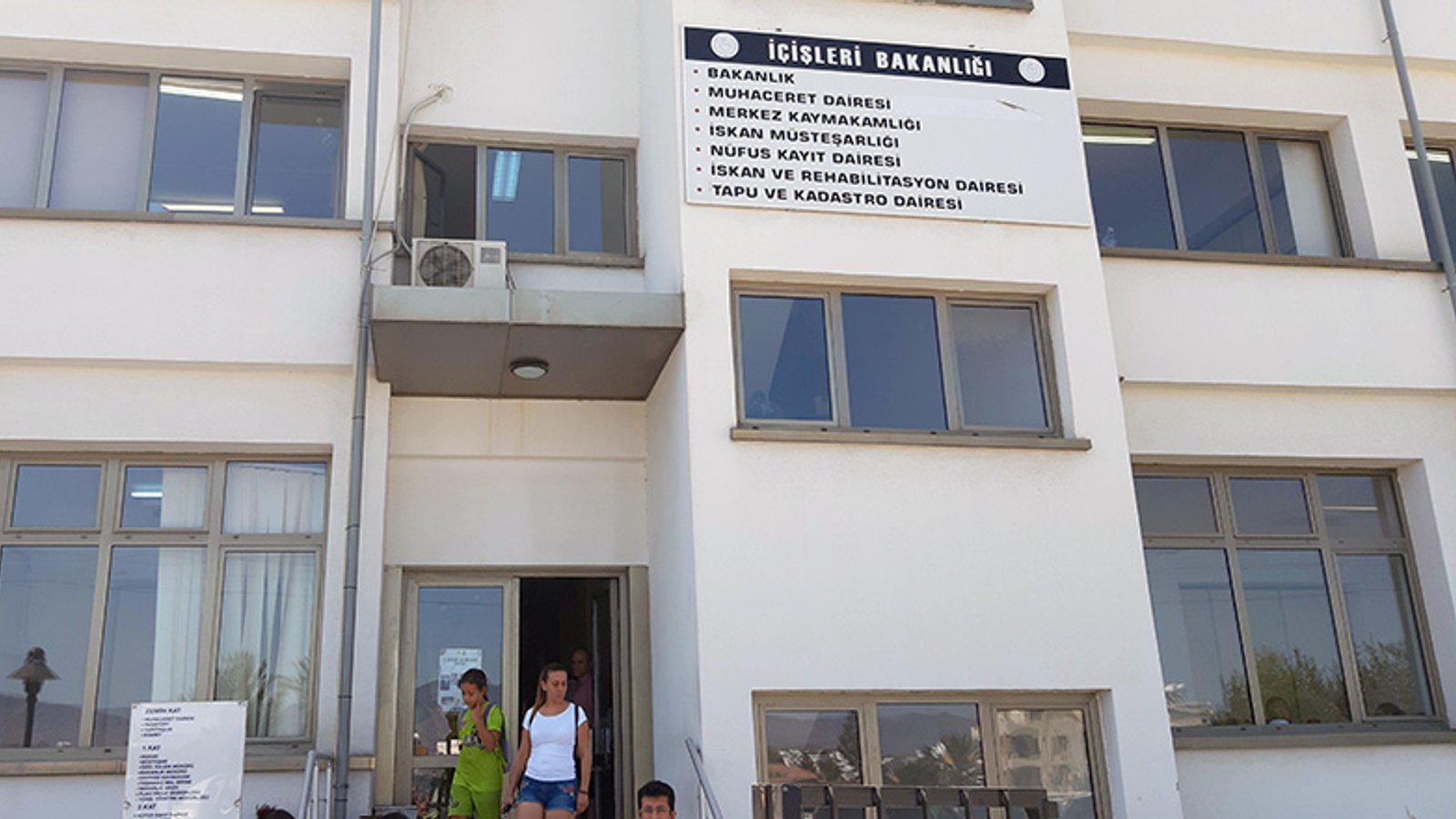 İçişleri Bakanlığı'ndan cumartesiye kadar müzik ve eğlence yasağı