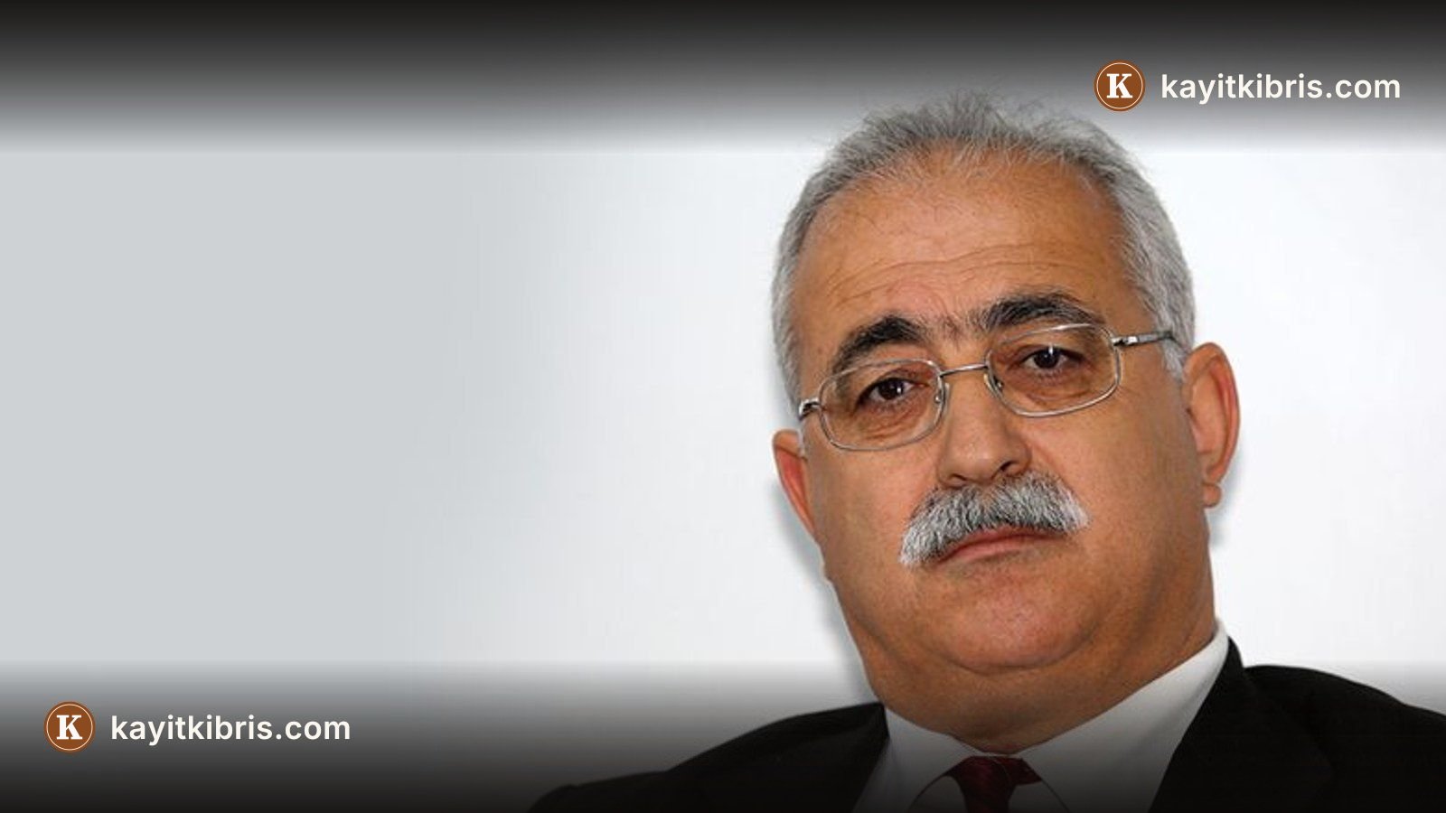 İzcan: Liderler bir kapı açma konusunda dahi anlaşamadı