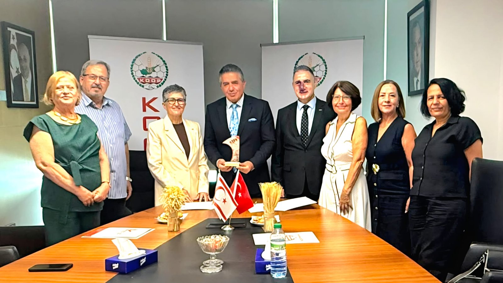 Koopbank ve KTEV 30 öğrenciye eğitim bursu verecek