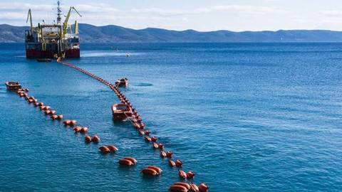 ADMİE'den Güney Kıbrıs-İsrail elektrik bağlantısı için yatırım başvurusu