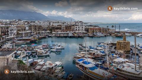 Arıklı, Girne Limanı'ndaki kayıp yakınlarını ziyaret etti, gerginlik yaşandı