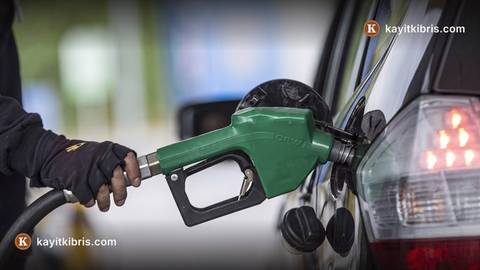 Brent petrolün varili Orta Doğu geriliminde 102,08 dolara çıktı