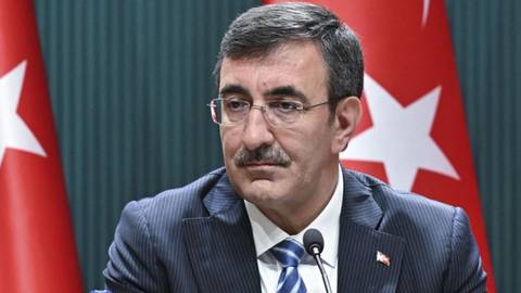 Cevdet Yılmaz, gemi kazası nedeniyle KKTC'ye taziye ziyareti yapacak