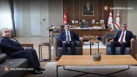 Cumhurbaşkanı Erhürman, Cevdet Yılmaz'ı kabul etti