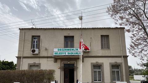 Değirmenlik Akıncılar Belediyesi okullarda bakım çalışmalarını tamamladı