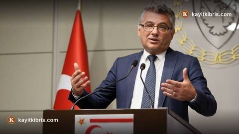 Erhürman: Bilmediğini bilmeyenlere hiçbir alanı bırakma lüksümüz yok