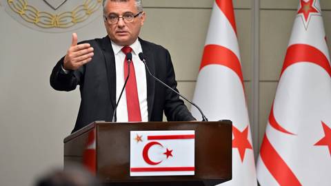 Erhürman: Çözüm ve dünyayla buluşma iradesinden vazgeçmiyoruz