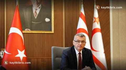 Erhürman New York'ta BM Kıbrıs Temsilcisi Holguin ile görüştü