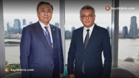 Erhürman, New York'ta TDT Genel Sekreteri Ömüraliyev ile görüştü