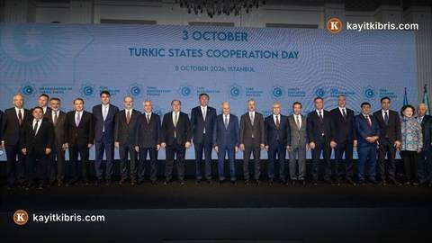Ertuğruloğlu, İstanbul'da TDT resepsiyonuna katıldı