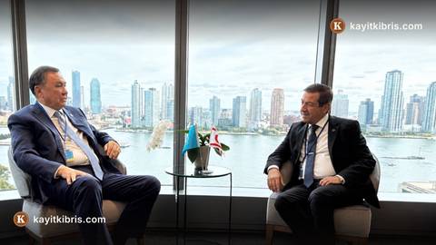 Ertuğruloğlu, TDT Genel Sekreteri Ömüraliyev ile New York'ta görüştü