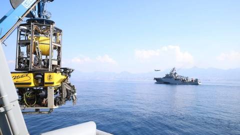 Filo Jet enkazında arama-kurtarma çalışmaları sürüyor