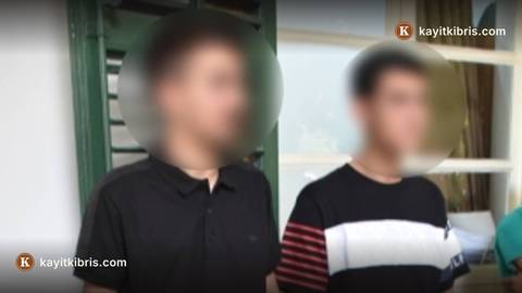 Galeriyi kundaklayan iki zanlı 75 gün cezaevine gönderildi
