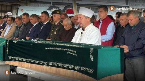 Gemi faciasında hayatını kaybeden Orhan Bekret toprağa verildi