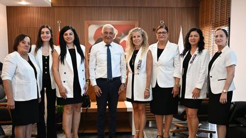 Güzelyurt Yeşilada Lions Kulübü, Belediye Başkanı Özçınar’ı ziyaret etti