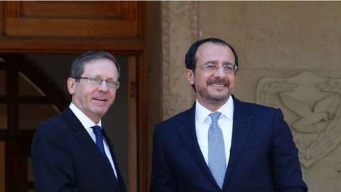 Hristodulidis, İsrail Cumhurbaşkanı Herzog’u kabul etti