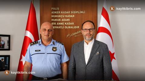 İskele Belediye Başkanı Sadıkoğlu, yeni Polis Müdürü Erem'i ziyaret etti