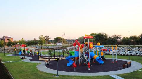 İskele'de Topçuköy Çocuk Parkı ve Rekreasyon Alanı açıldı