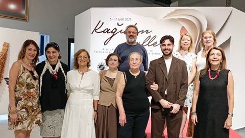 “Kâğıdın Halleri” sergisi Antalya’da açıldı