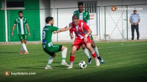Karşıyaka, Esentepe'yi 4-1 mağlup etti