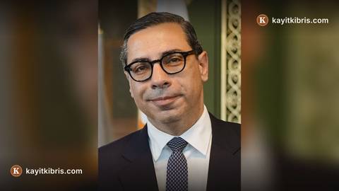 Kombos: Türkiye-Libya mutabakatında Yunanistan'la tam dayanışma içindeyiz