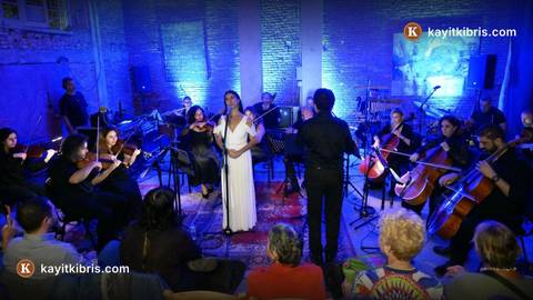 Lefkoşa Belediye Orkestrası, 35. yılında Gigi ile sahne aldı
