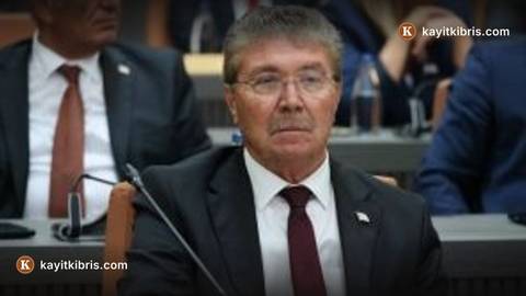 Manisa'da okul önünde silahlı saldırı: Öğrenciler yaralandı