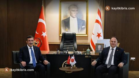 Meclis Başkanı Öztürkler, Yılmaz ile görüştü