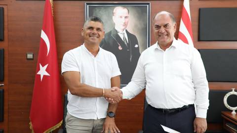 Minareliköy Muhtarlığı ve Spor Kulübü Sosyal Tesisi için imzalar atıldı