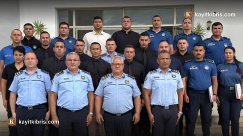 Polis Okulu'nda adli soruşturma ve motosiklet eğitimleri tamamlandı