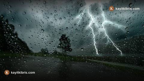 Rum Meteoroloji'den sarı kod: Bugün kuvvetli sağanak ve dolu uyarısı