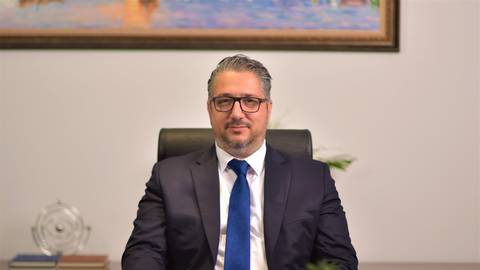 Şenkul: Gemi seferleri yok, uçak bileti 22 bin TL'ye çıktı