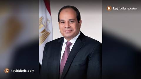 Sisi, Yunanistan ve GKRY savunma bakanlarıyla Kahire'de görüştü