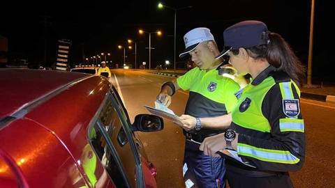 Trafik denetimlerinde 359 sürücüye işlem, 19 araç trafikten men edildi
