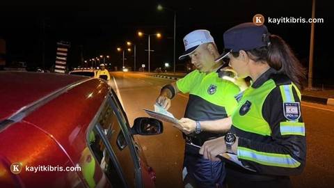Trafik denetimlerinde 363 sürücüye işlem yapıldı, 1 kişi tutuklandı