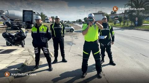 Trafik denetimlerinde 400 sürücü rapor edildi, 23 araç men edildi