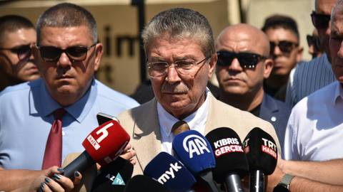 Üstel: Girne açığındaki kayıp geminin yeri tespit edildi