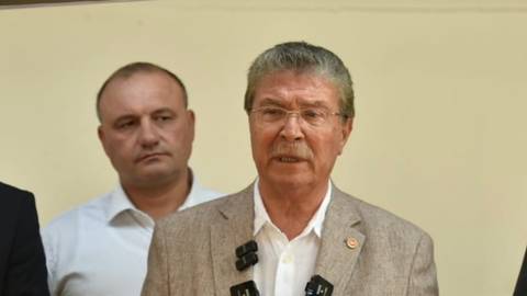 Üstel: Naaşların kimliği DNA incelemesiyle belirlenecek