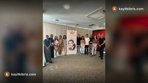 Vedat Kaner Vakfı, burs kazanan öğrencilerle bir araya geldi